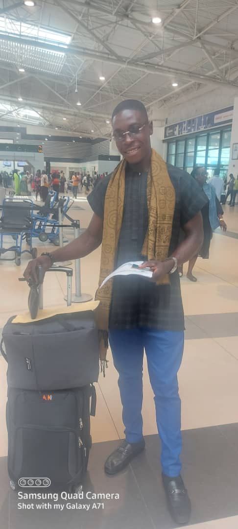 Work Abroad Depature Image 3